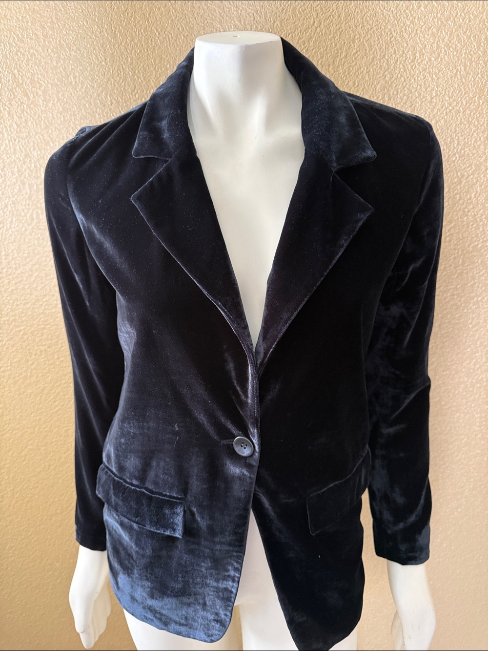 Chelsea28 Black Velvet Blazer Jacket